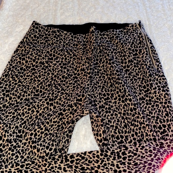 Leopard jagging‘s zip side size 14 - Picture 6 of 7